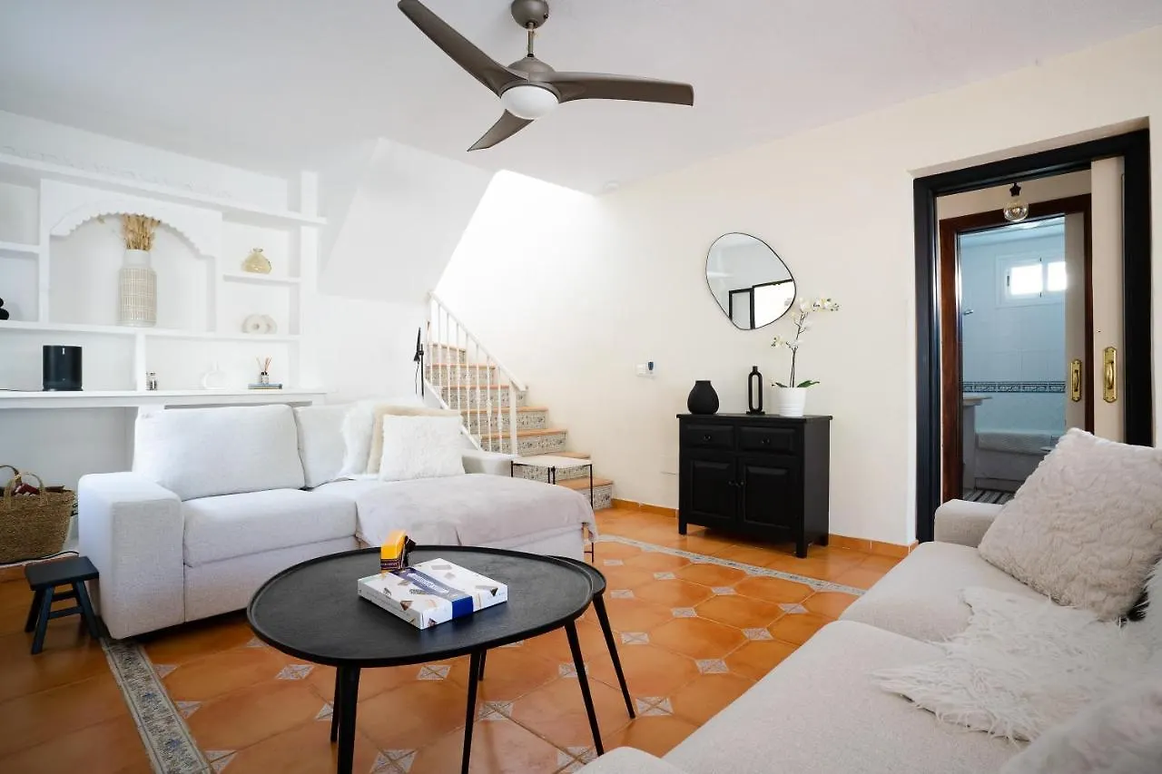 Casa Alejandro Villa Marbella 0*,