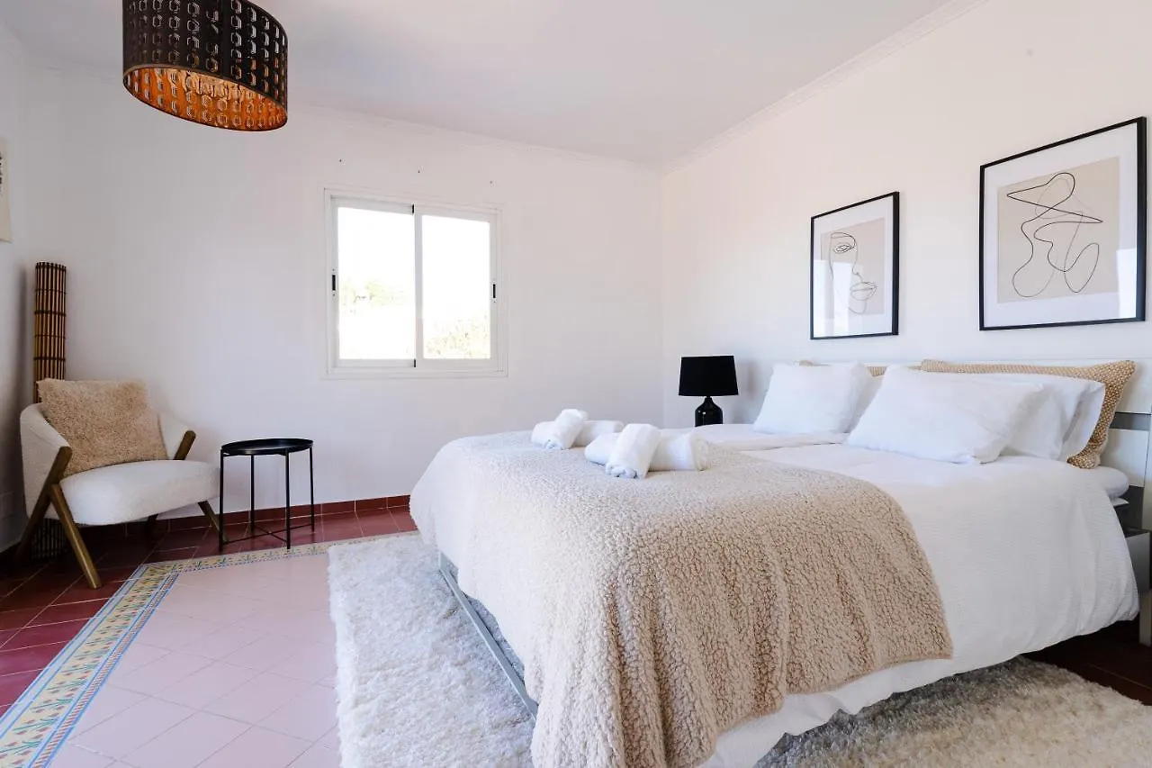 Casa Alejandro Villa Marbella 0*,